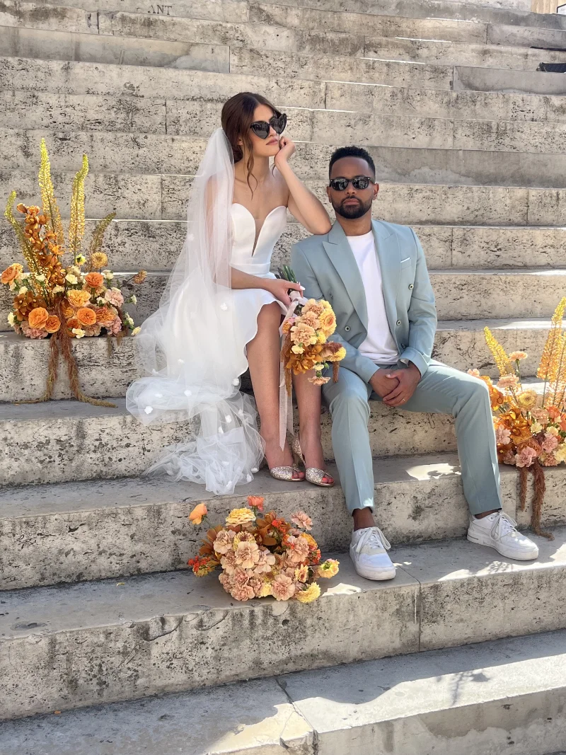 couple qui délegue l'organisation de son mariage à une wedding planner en provence